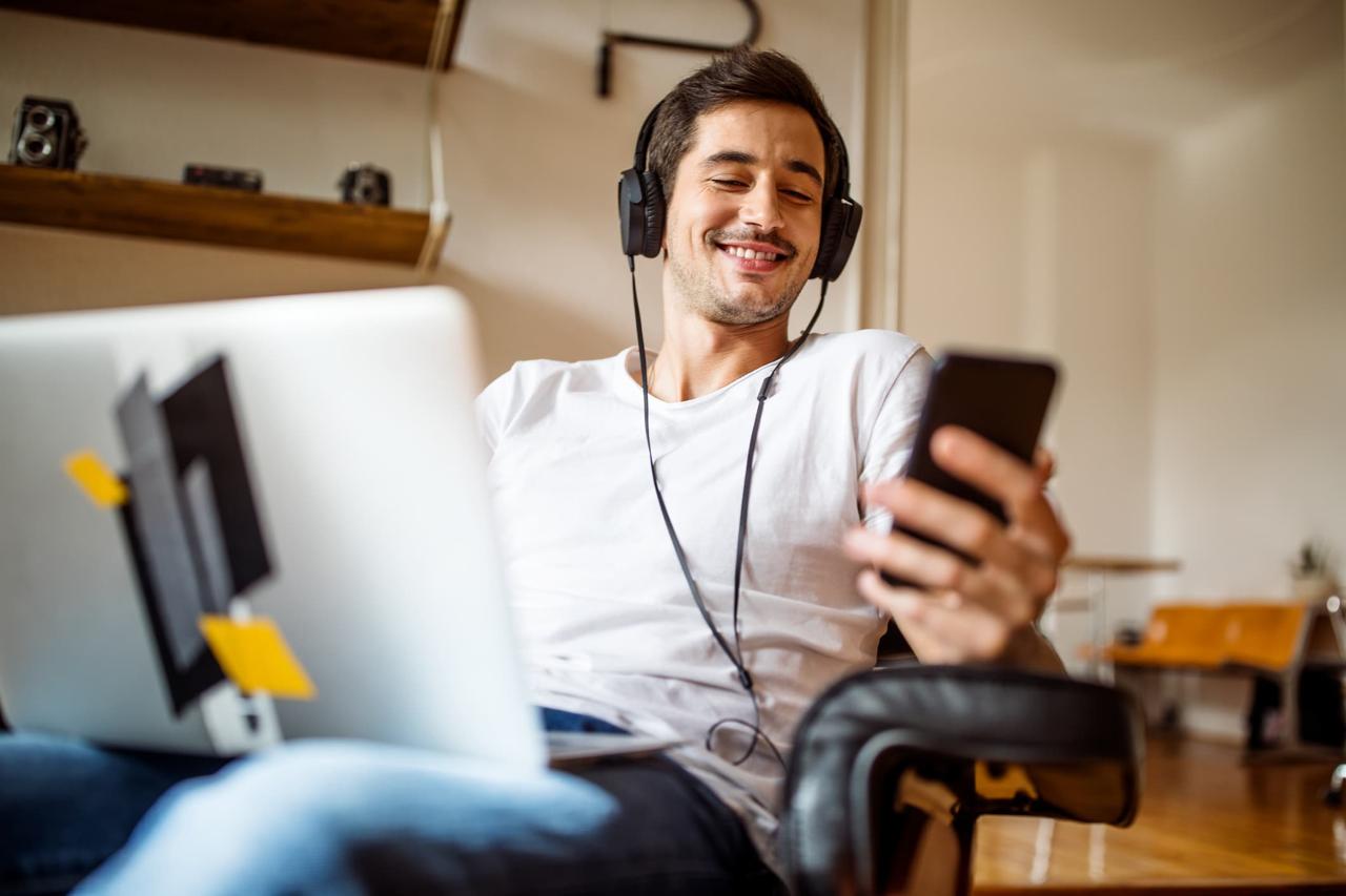 ИИ для частного инвестора: сильные стороны, фатальные риски и как защититься